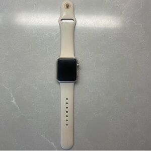 Apple Watch series 7000
